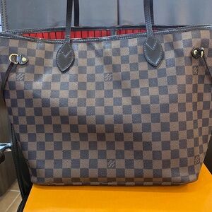 Louis Vuitton Neverfull